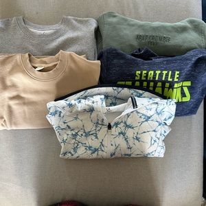 Sweatshirt bundle